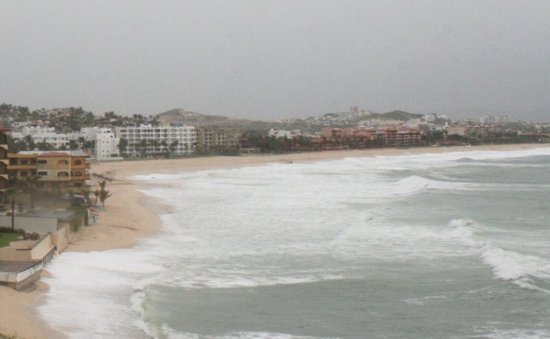 Tormenta "Javier" avanza hacia BCS; podría convertirse en huracán