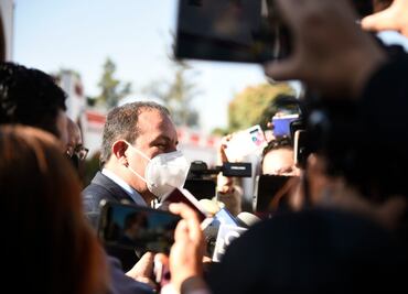 Tras negar foto con narcos, lanzan amenaza contra Cuauhtémoc Blanco