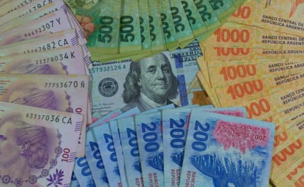 Precio del dólar abre la semana en 18.52 pesos al mayoreo