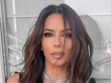 Eva Longoria impone tendencia con el minivestido ideal para mujeres mayores de 40 años