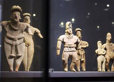 Muestran el papel de mujeres a través de la historia