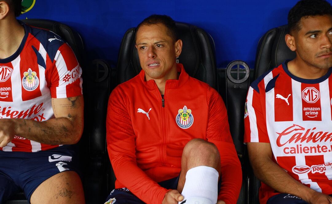 Chicharito es "cepillado" por Chivas para enfrentar a Juárez / Foto: Imago7
