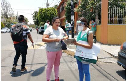 Brigadistas en Coyoacán difunden información sobre el Covid-19