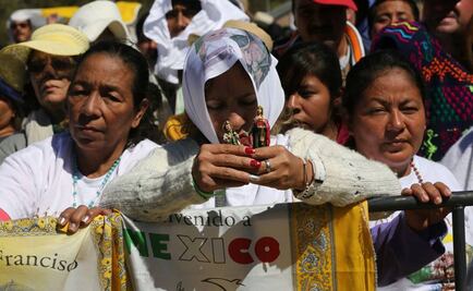 Papa entra a la Curia Episcopal de San Cristóbal