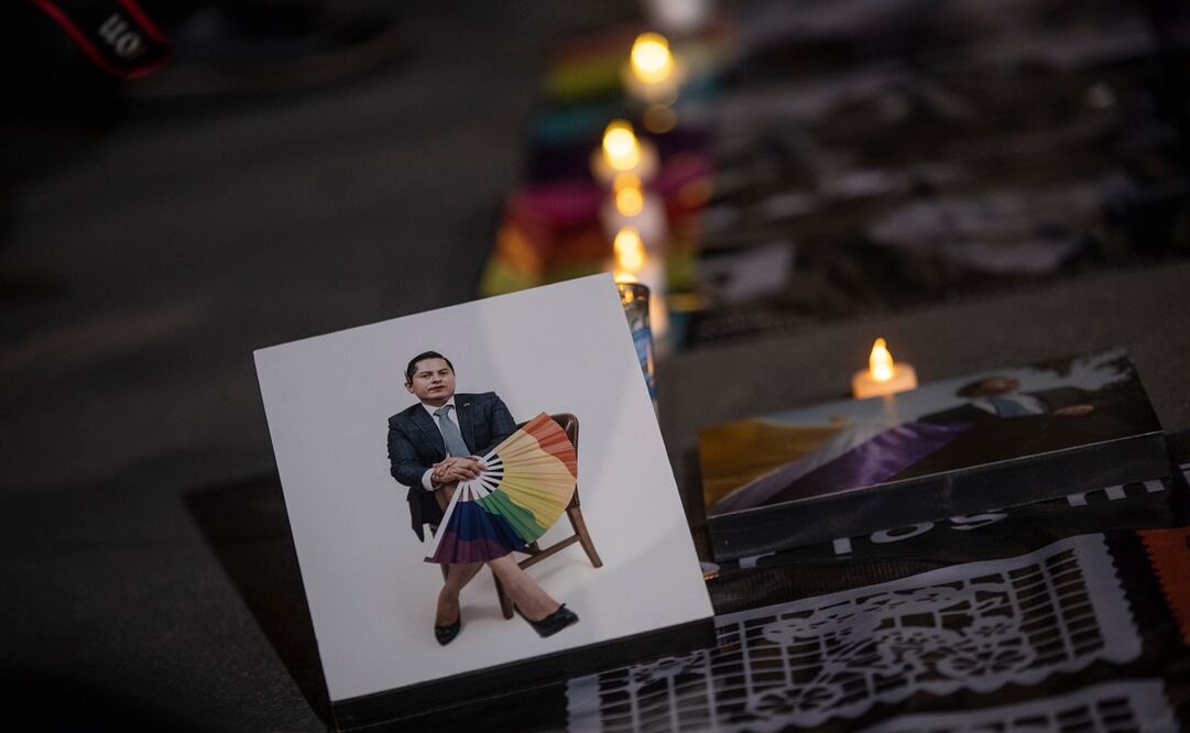 Velada en honor a magistrade Ociel Baena en la Estela de Luz de la CDMX el pasado lunes 13 de noviembre. / Foto: EFE