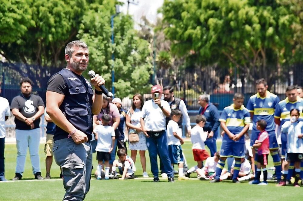 La remodelación beneficiará a los jóvenes, dijo Mauricio Tabe. Foto: Especial