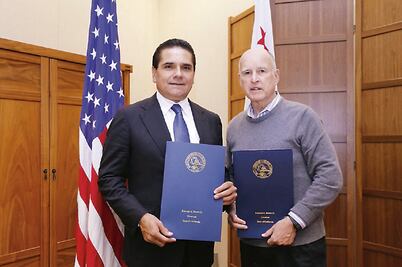 Acuerdan estrategias de cooperación por migrantes