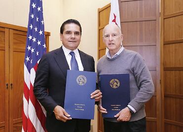 Acuerdan estrategias de cooperación por migrantes