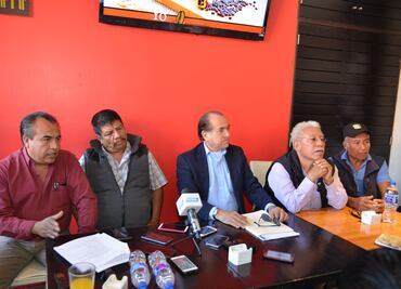 Choferes del transporte público de Oaxaca emplazan a huelga