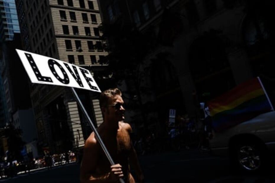 Nueva York celebra un multitudinario Desfile del Orgullo Gay