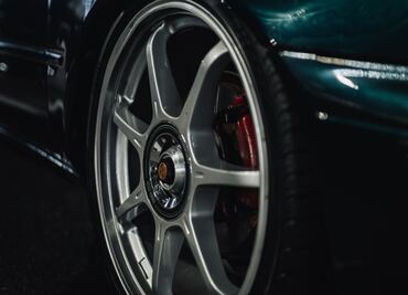 Qué hacer si te fallan los frenos en la lluvia