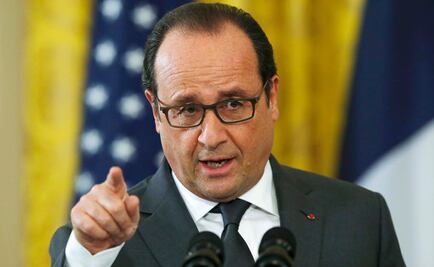 Hollande: derribo de avión ruso es un "suceso grave"
