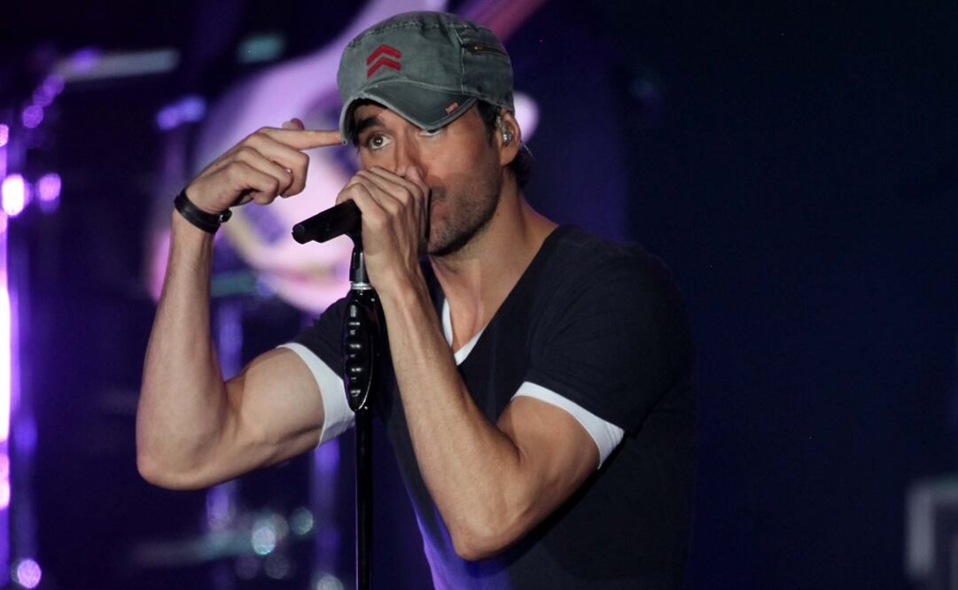 Enrique Iglesias indigna a las redes por videos del huracán "Irma"