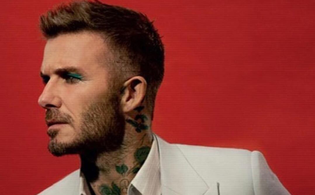 El exfutbolista sorprende con look de maquillaje en ojos. Foto: Love Magazine