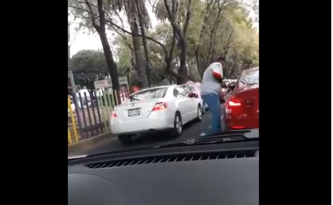 Captan asalto a automovilista en Miramontes