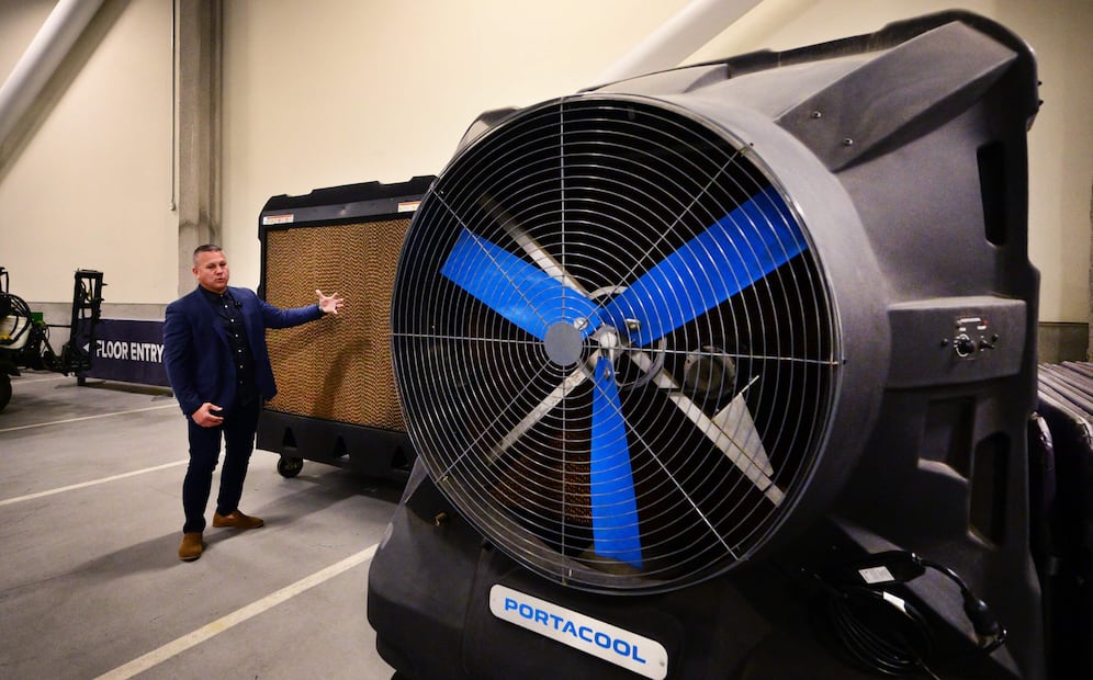 Ventiladores que se encuentran en el SoFi Stadium / Foto: AFP
