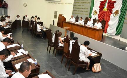 Edil de Macuspana se incluye como héroe de Independencia