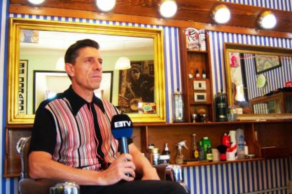 Barberos, oficio que mantiene su esencia