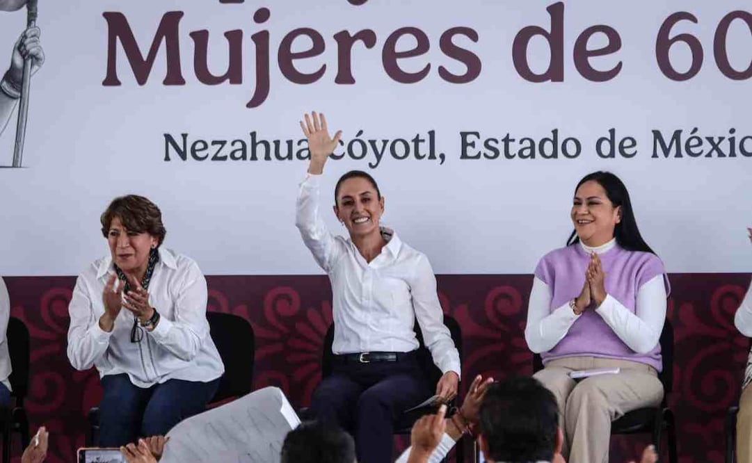 La presidenta Claudia Sheinbaum presentó el programa social de apoyo económico a mujeres de 60 a 65 años en Nezahualcóyotl este 12 de octubre de 2024. Foto: Gabriel Pano/EL UNIVERSAL
