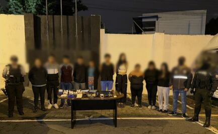 Policía de Ecuador detiene a 9 presuntos miembros de "Los Lobos"; decomisan armas y droga