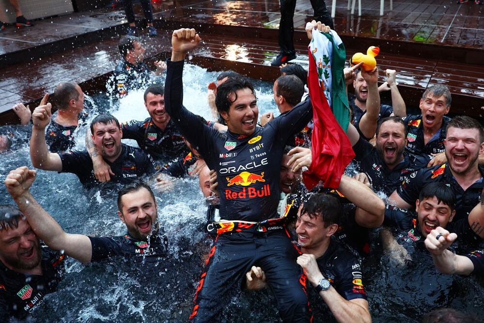 Checo Pérez renovó su contrato con Red Bull hasta 2024 y estas fueron algunas de las razones.