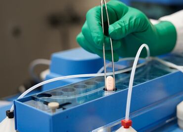 EU autoriza uso de píldora antiCovid de Pfizer