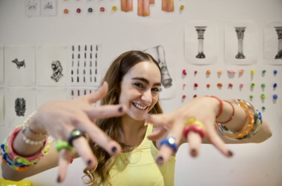 Los diseños mexicanos que seducen a la cantante Dua Lipa y a la supermodelo Bella Hadid