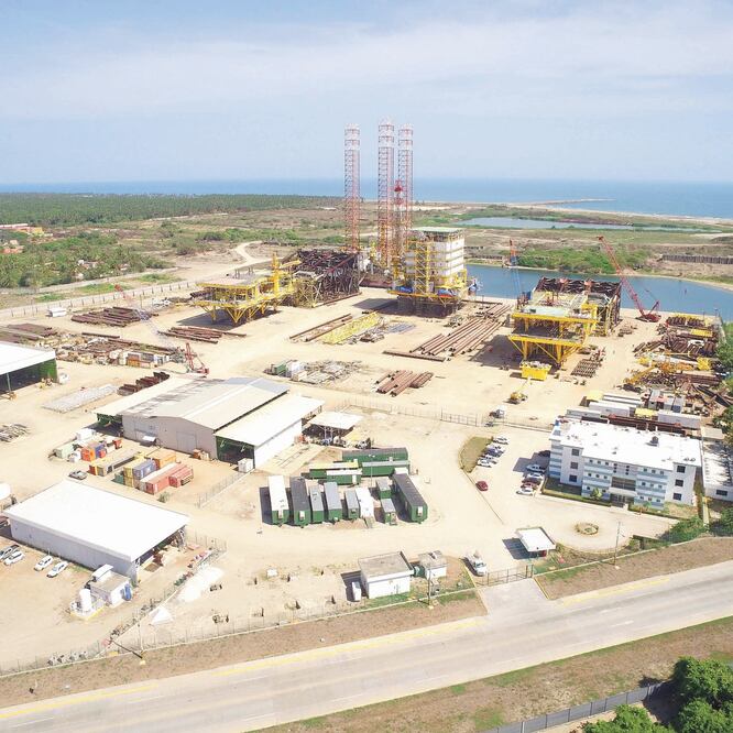 La construcción de la refinería en el puerto de Dos Bocas, en Paraíso, será resguardada por la Guardia Nacional. ARCHIVO EL UNIVERSAL