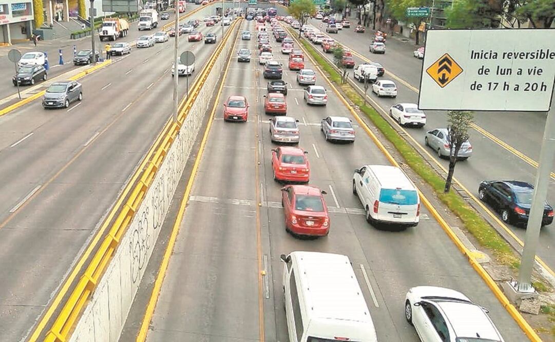 Los carriles reversibles funcionan desde el 23 de noviembre. Foto: ARCHIVO EL UNIVERSAL