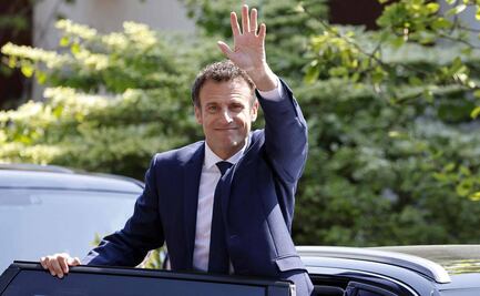 Macron lograría reelección en Francia, según primeros sondeos