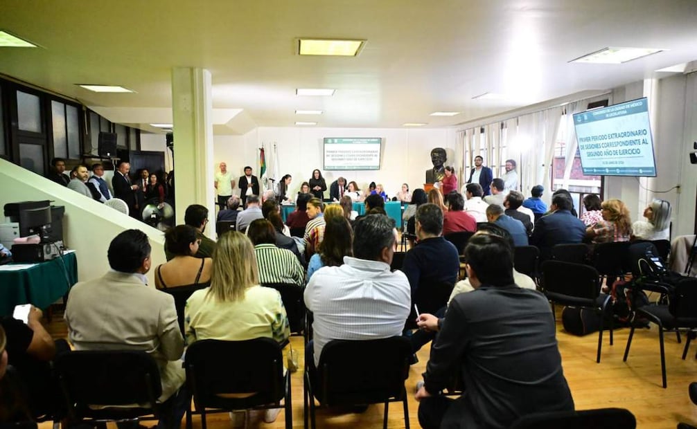 Tanto el Instituto Electoral y el Tribunal Electoral capitalinos revisarán y adecuarán sus disposiciones normativas y administrativas de conformidad a lo establecido en el Decreto. Foto: Especial.