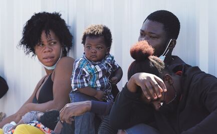 Mayorkas: “si vienes de forma ilegal, serás expulsado”; indagan uso de fusta