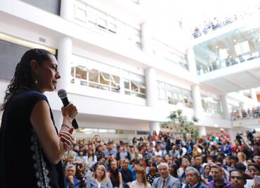 Gobierno muestra "incapacidad" para atender reconstrucción: Claudia Sheinbaum