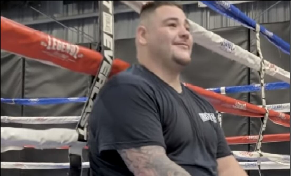Andy Ruiz en una de las escenas de su miniserie (Captura de YouTube).