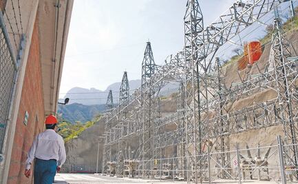 Otro juez ordena frenar la reforma energética de AMLO