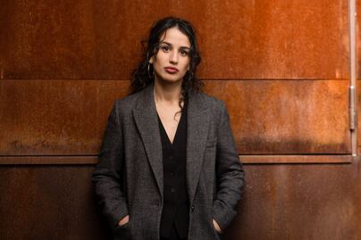 Seguir siendo bárbaro, un ensayo de Louisa Yousfi