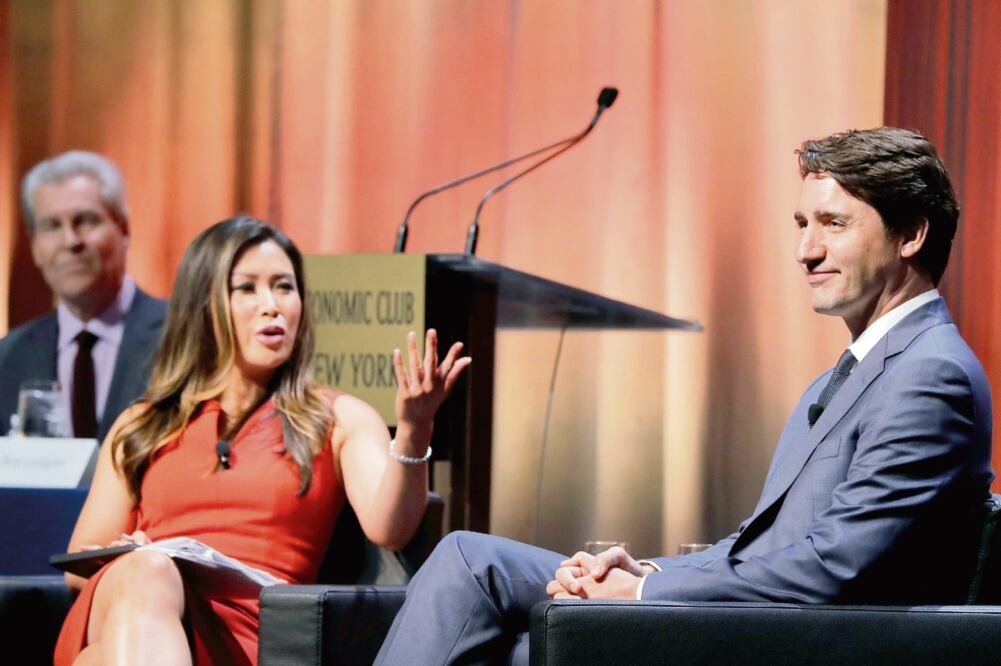 El primer ministro de Canadá, Justin Trudeau, durante su conferencia en el Club Económico de Nueva York. Ahí aseguró que la propuesta sobre contenido regional para autos “es aceptable para las industrias de las tres naciones”. (LUCAS JACKSON. REUTERS)