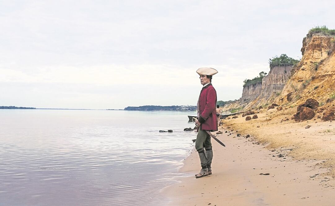 El histrión da vida a Diego de Zama, un funcionario de la corona española a la espera una carta del rey. (CORTESÍA)