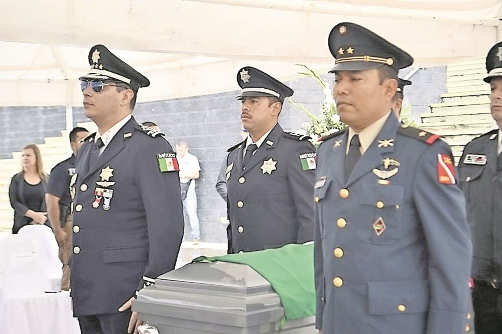 Dan Gerardo Fonseca Torres fue agente de la fiscalía general por siete años y fue reconocido en múltiples ocasiones. Foto: CORTESÍA