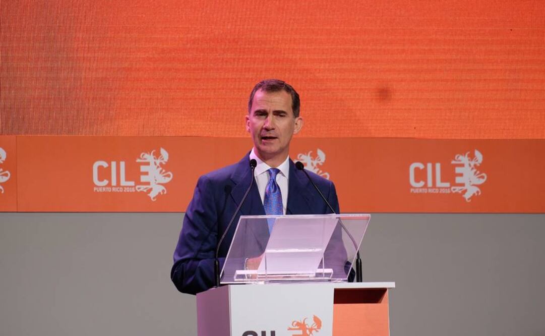 El rey dijo que el Español ha reivindicado el diálogo de las lenguas en homenaje a Cervantes. (FOTO: EFE)