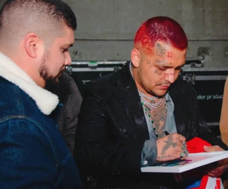 Fan que sufrió accidente cerebral agradece a Nodal: "Christian me salvó la vida con su música"