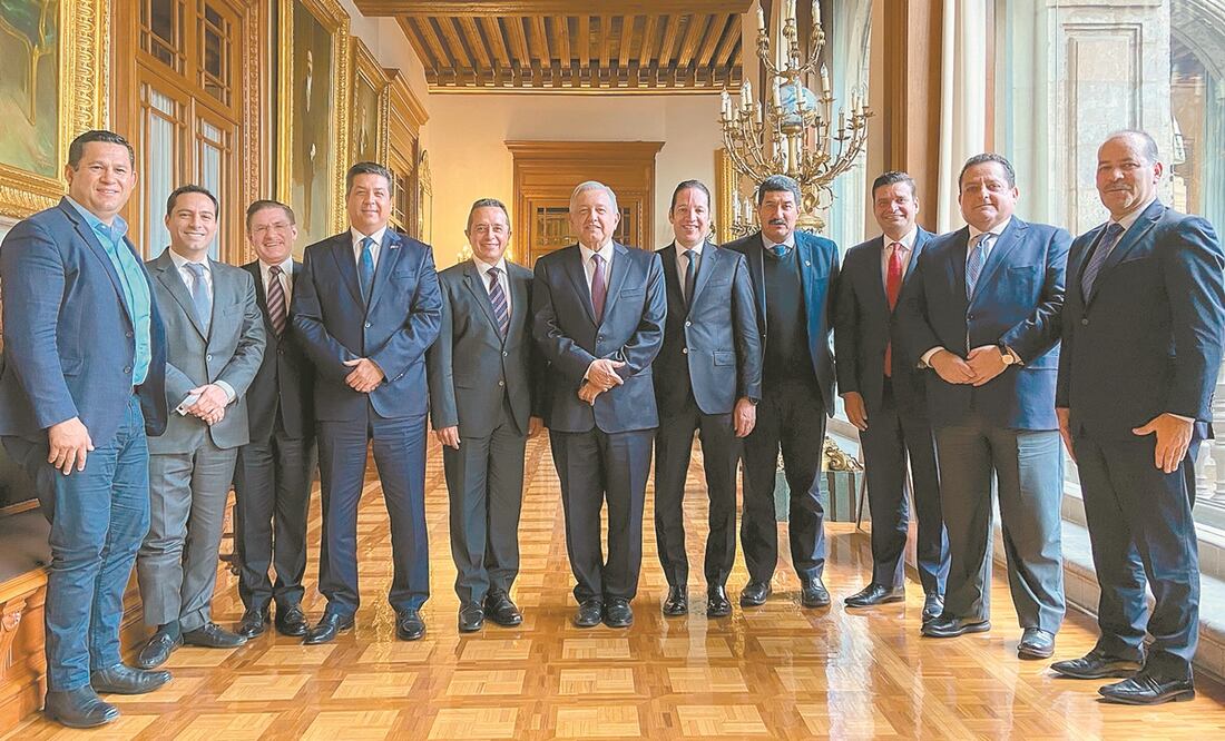 El presidente Andrés Manuel López Obrador se reunió con mandatarios emanados del Partido Acción Nacional. Foto: TOMADA DE TWITTER