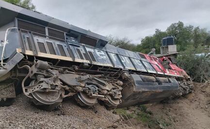 Se descarrila tren por choque con tráiler en Apaxco; hay 4 lesionados 