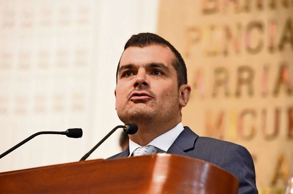 Jorge Triana considera que en Guerrero y Michoacán no hay poderes. Foto: Archivo El Universal