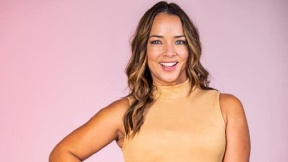 Adamari López lució su mini cintura en Miami. Foto: Instagram @adamarilopez