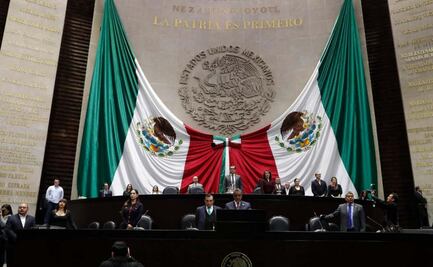 Diputados rinden minuto de silencio en memoria de Paquita la del Barrio; “es un símbolo de lucha y dignidad para muchas mujeres” 