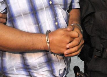 Detienen a cinco presuntos asaltantes en Buenavista