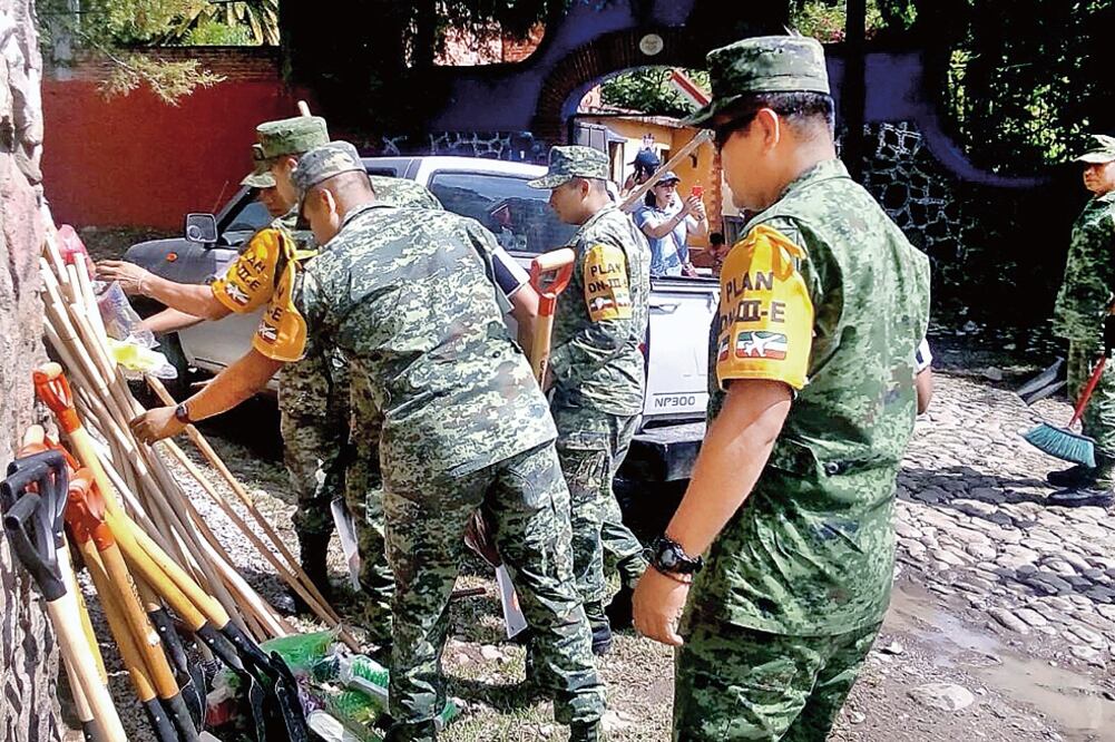 Militares mantienen labores del plan DN-III-E debido a algunos escurrimiento s provenientes de desbordamientos en el Estado de México (ESPECIAL)