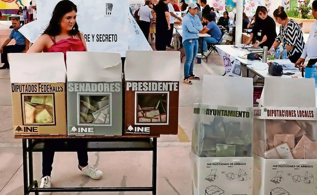 La consulta que busca realizar el gobierno federal tendrá una serie de debates, opiniones y posiciones, señaló la presidenta Claudia Sheinbaum. Foto: Archivo / EL UNIVERSAL