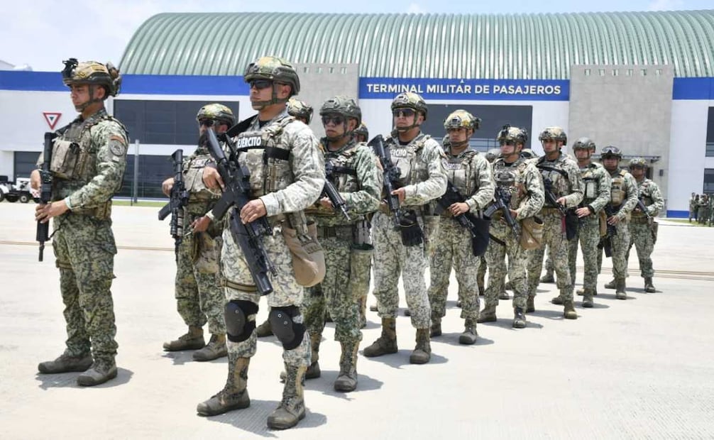 Elementos del Cuerpo de Fuerzas Especiales del Ejército mexicano con destino a Culiacán, Sinaloa. Foto: Especial